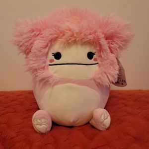 8" Brina Squishmallow